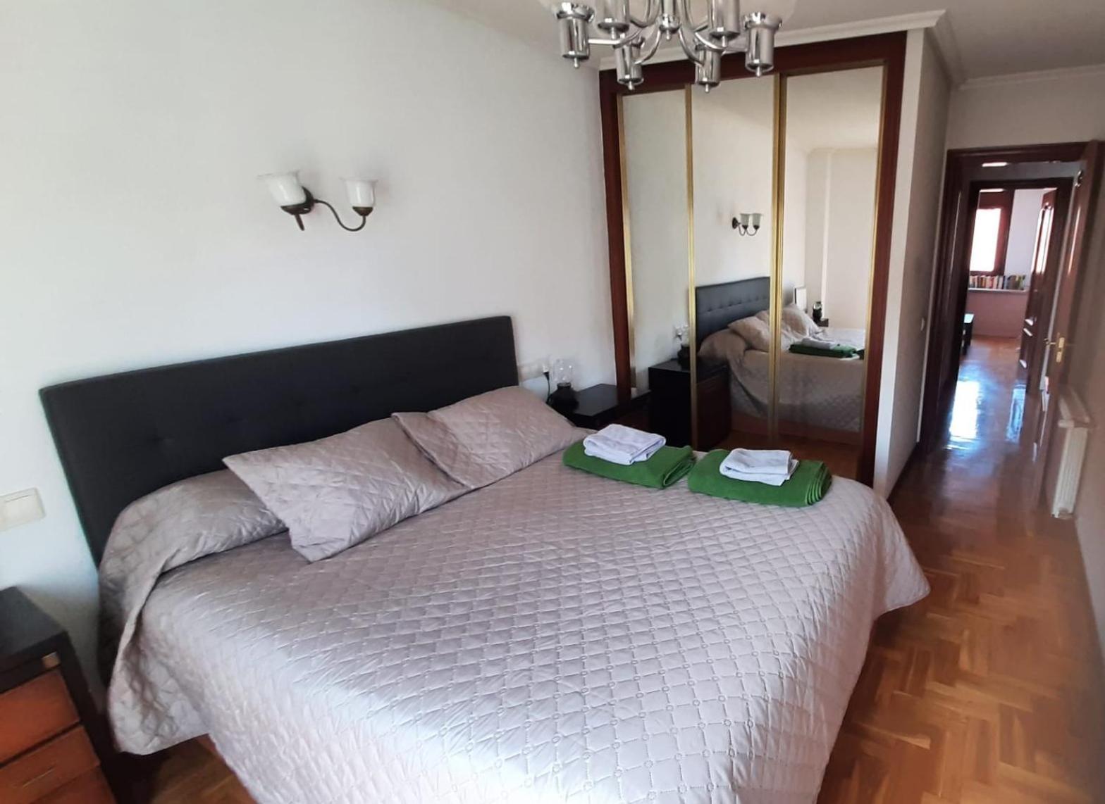 Sar Inn - Garaje Incluido Avilés Exterior foto